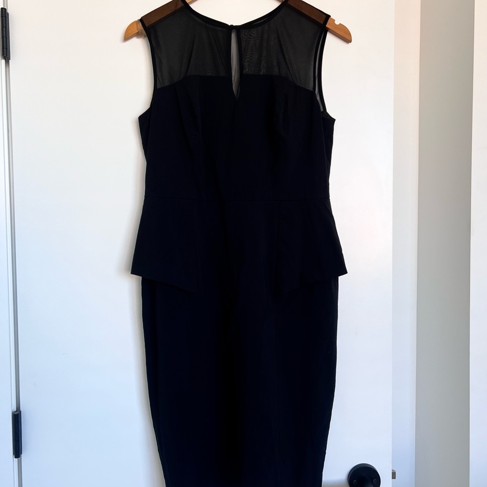 Cache Elegant Black Midi Dress with Mesh Details